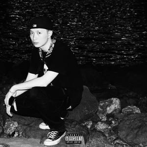 外国野外撒尿视频
